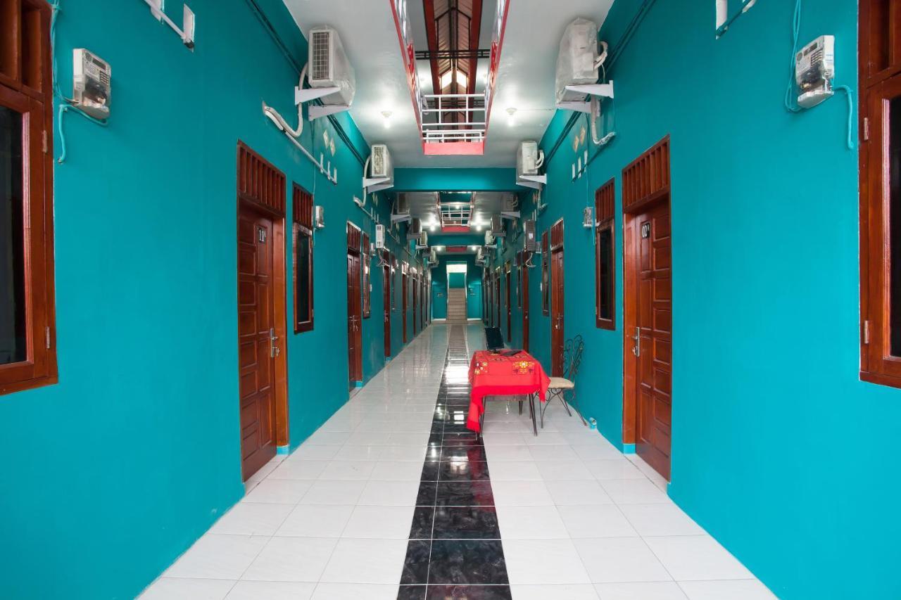 Oyo 1978 Pondok Indah Residence Medan Exteriör bild